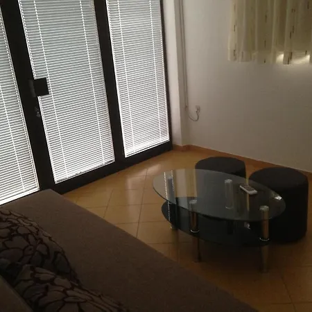 Rooms&apartments Jerka * Supetar