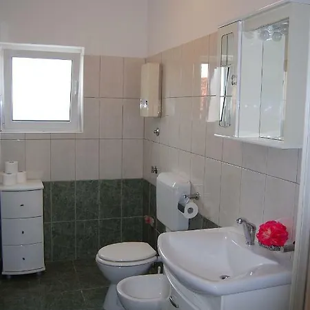Rooms&apartments Jerka * Supetar
